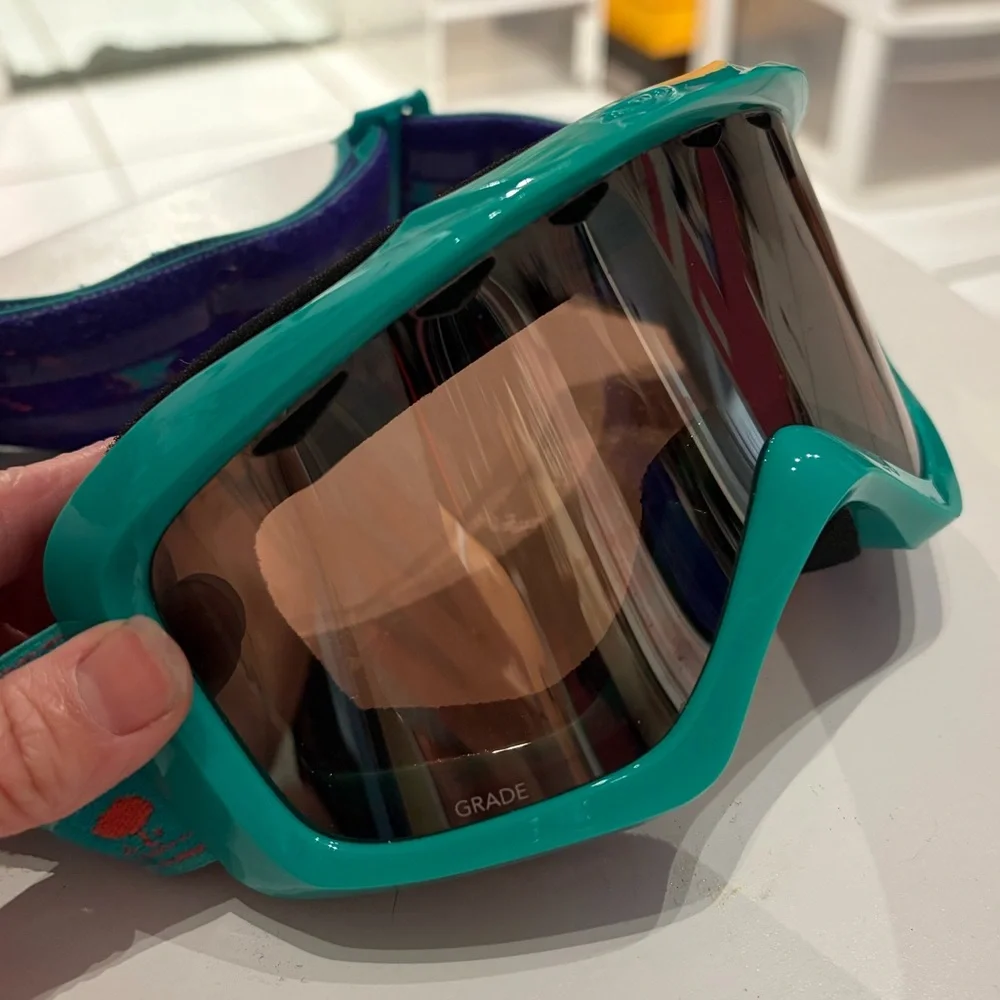 GIRO Youth Ski Snowboarding Goggles - Picture 7 of 9